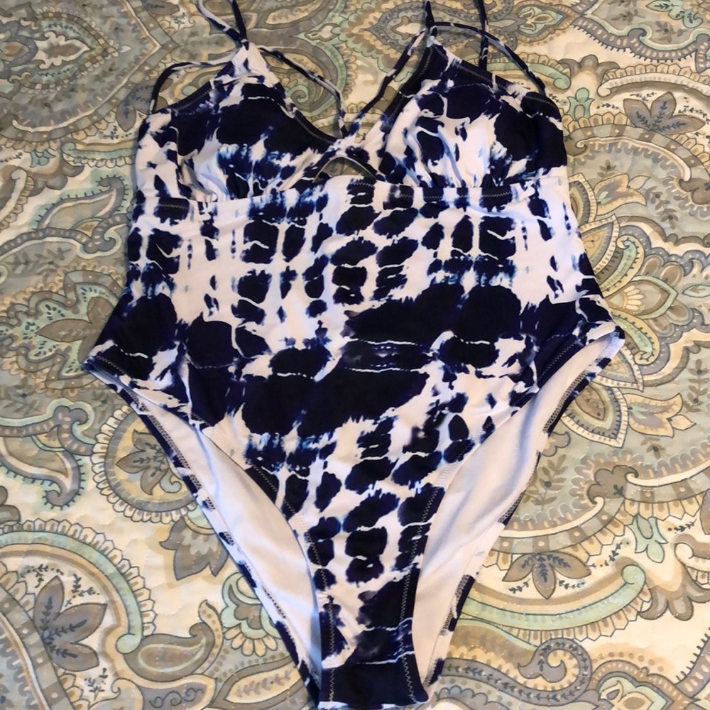 One piece bathing suit